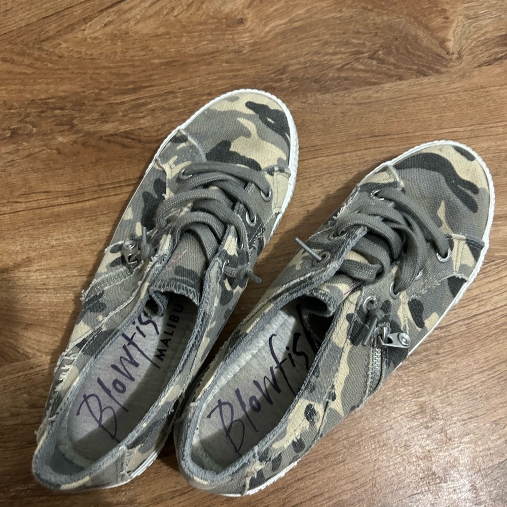 Camouflage Blowfish Shoes